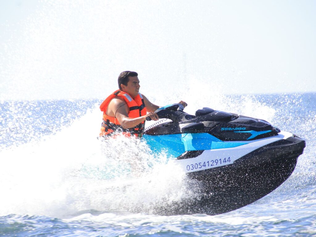 Quien trabaja con CamelRidingInCabo.com